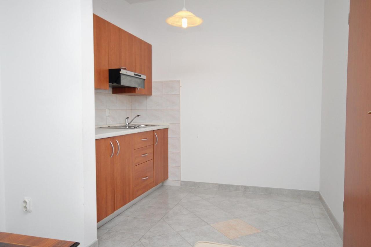Apartments And Rooms With Parking Space Njivice, Krk - 5458 المظهر الخارجي الصورة