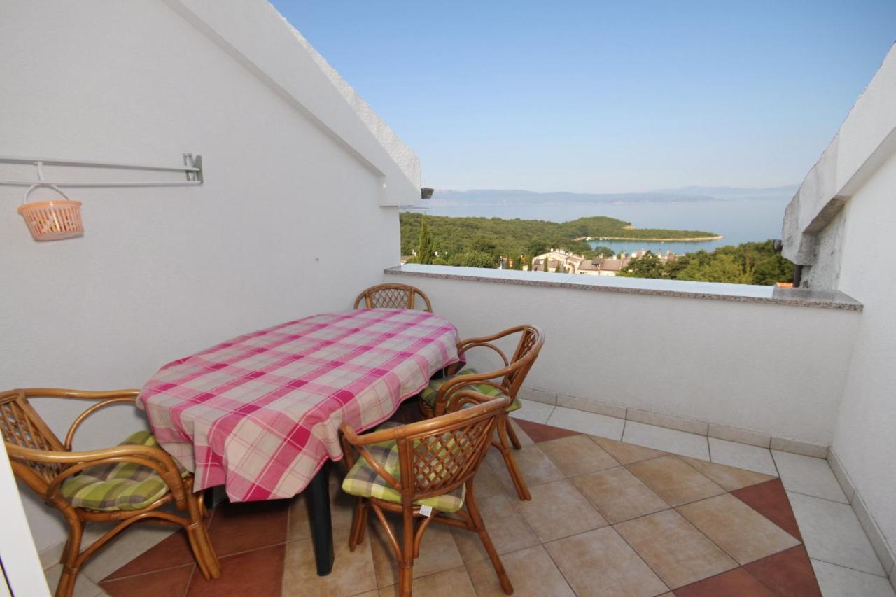 Apartments And Rooms With Parking Space Njivice, Krk - 5458 المظهر الخارجي الصورة